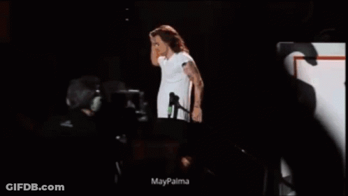 Man Dancing On Stage Marypalma GIF