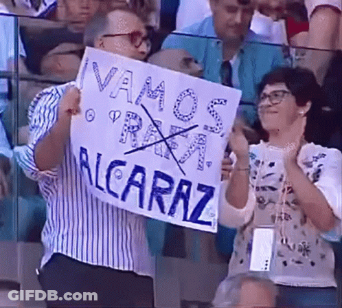 Man Holding Sign Saying Vamos Alcaraz GIF