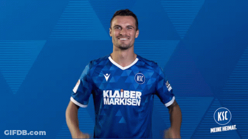 Man In Blue Shirt Saying Klaber Markisen GIF