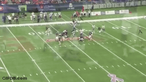 Man In Blue Shirt With Number 31 GIF