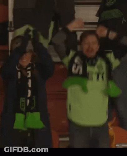 Man In Green Shirt Saying Seti GIF