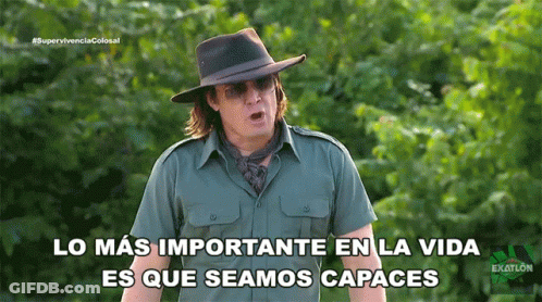 Man In Hat And Sunglasses Saying Lo Mas Importante En La Vida Es Que Seamos Capaces GIF