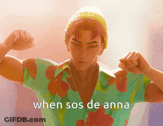 Man In Hawaiian Shirt Flexing Muscles Saying When Sos De Anna GIF