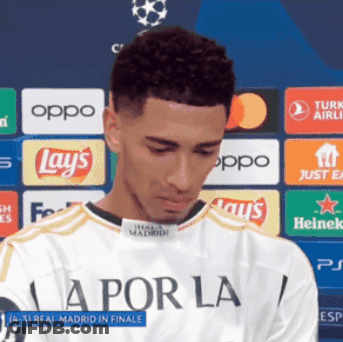 Man In La Por La Jersey Looking Down GIF