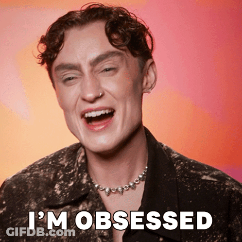 Man In Pearl Necklace Says I'm Obsessed GIF