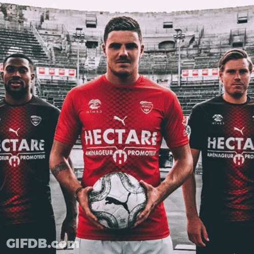 Man In Red Shirt Saying Hectare GIF
