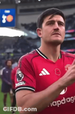 Man In Red Shirt Saying Napadrage GIF