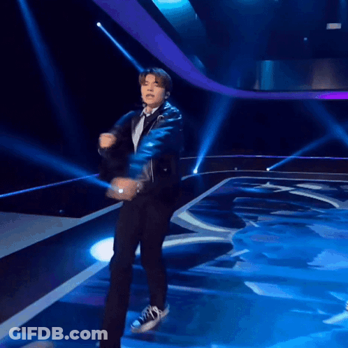 Man In Suit And Tie Dancing GIF
