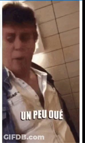 Man In Sunglasses And White Shirt Un Peu Que GIF