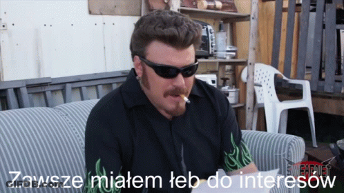 Man In Sunglasses Smoking With Zawsze Miałem Teb Do Interesów GIF