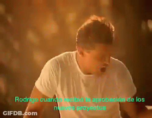 Man In White Shirt Saying Rodriguez Cuando GIF