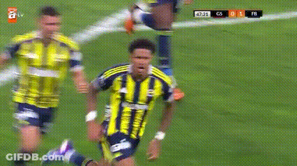Man In Yellow And Black Striped Shirt Number 24 GIF