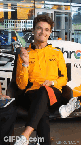 Man In Yellow Jacket Saying Dell GIF