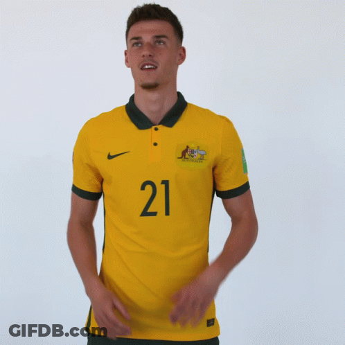 Man In Yellow Jersey Number 21 GIF