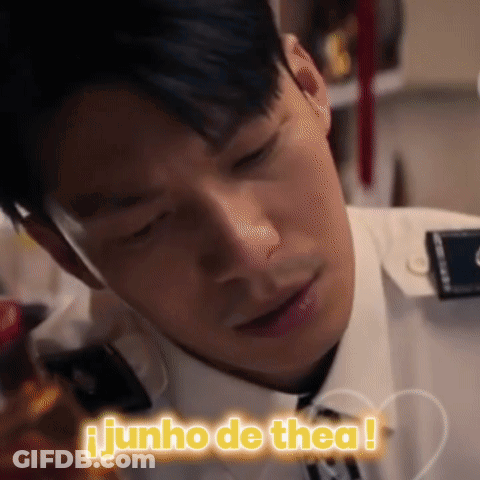 Man Junho De Thea GIF