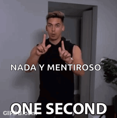 Man Making Funny Face Pointing At Camera Nada Y Mentiroso GIF