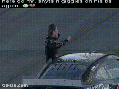 Man Next To Race Car Saying Dente GIF