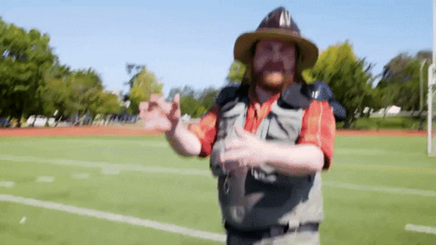 Man Punt Punting GIF