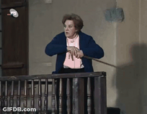 Man Putting On Chain London Scores In London GIF