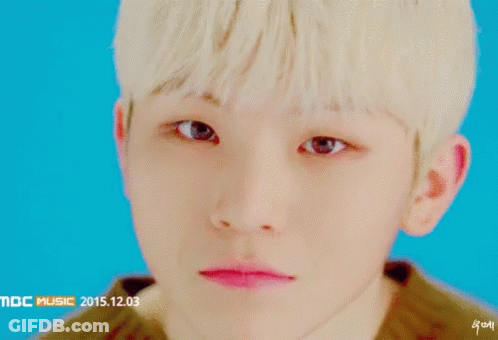 Man's Face With Date 201512.03 GIF