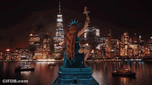 Man Saying I Can See The Statue Of Liberty From Here GIF