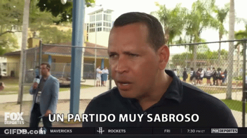 Man Saying Un Partido Muy Sabroso GIF