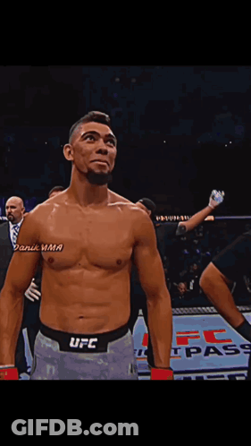 Man Shirtless Tattoo Shoulder @Bjkmma GIF