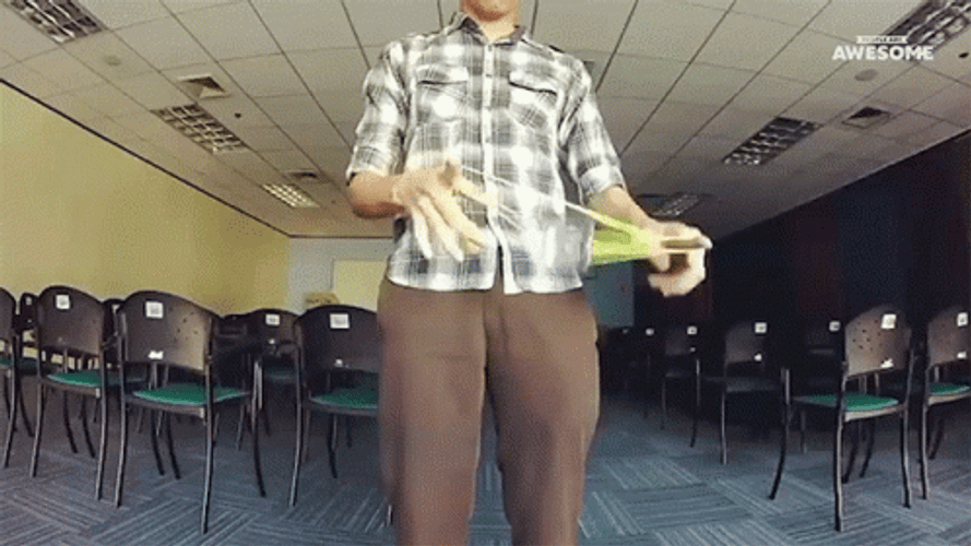 Man Showing Awesome Yoyo Exhibition GIF