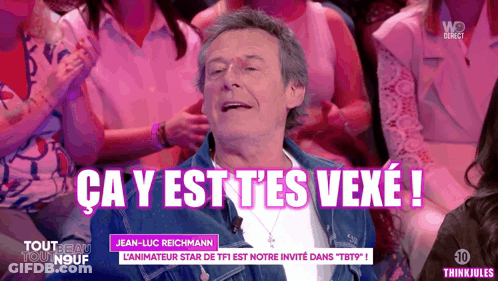 Man Sitting In Front Of Crowd Ca Y Est Tes Vexe GIF