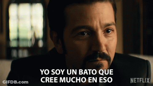 Man With Beard Yo Soy Un Bato Que Cree Mucho En Eso GIF