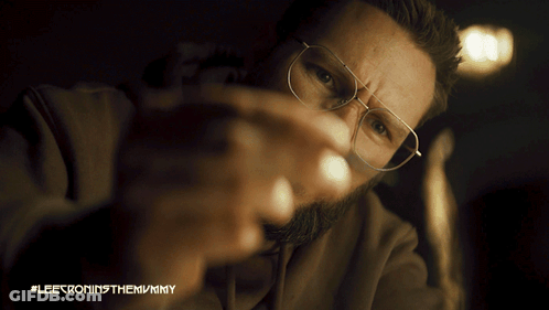 Man With Glasses #Leeroninstthemummy GIF