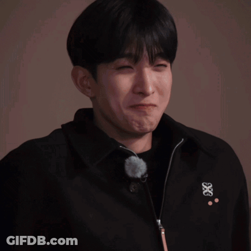 Man With Horns Saying He Tryna Ignore It GIF