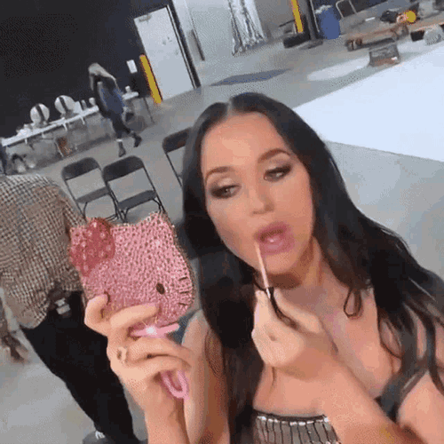 Marajtwt Katy GIF