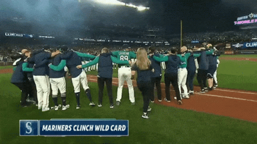 Mariners Win Clinched Teammates Ceebrating GIF