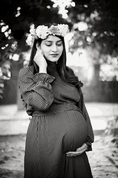 Maternity Slideshow Photograph GIF