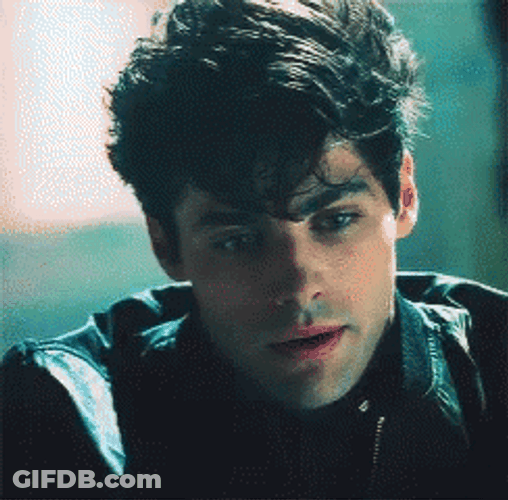 Matthew Daddario Shadowhunters Glare GIF