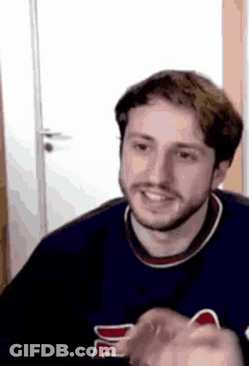 Maxenss Degout GIF