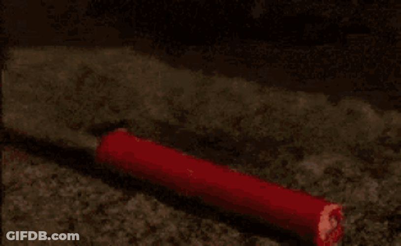 Meledak GIF