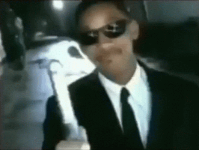 Men In Black Memory Eraser Desbandido Back Up GIF