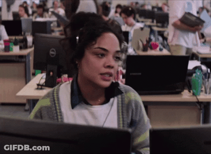 MIB Film Tessa Thompson Customer Service GIF