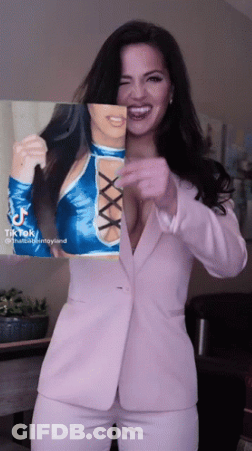 Mirror Transition GIF