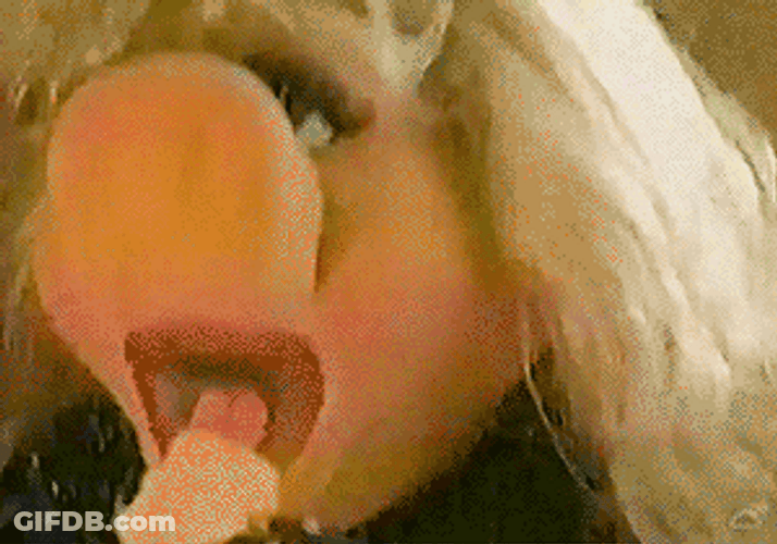 Miss Piggy Eating Crackers GIF