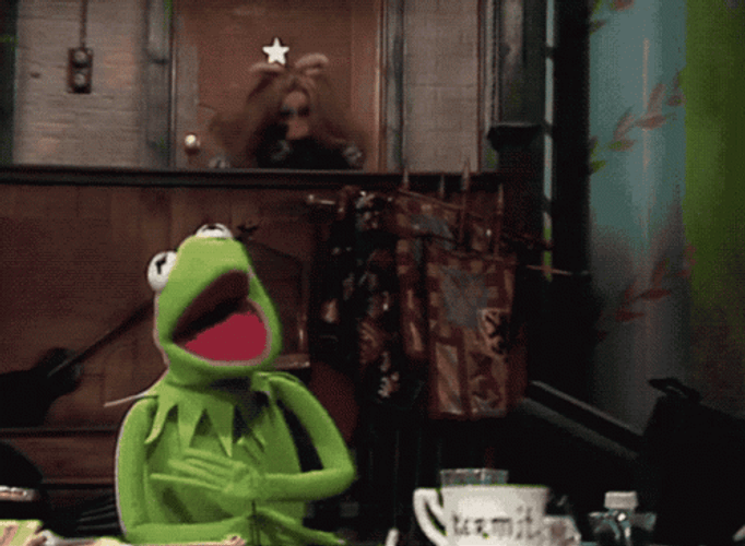 Miss Piggy Falling On Kermit The Frog GIF