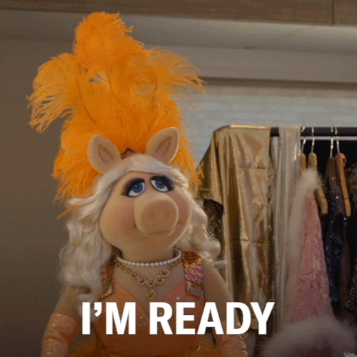 Miss Piggy Getting Ready GIF