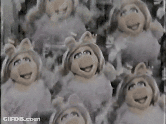 Miss Piggy In The 80'S GIF