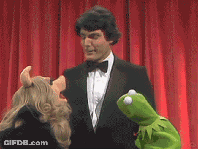 Miss Piggy Turning Back GIF