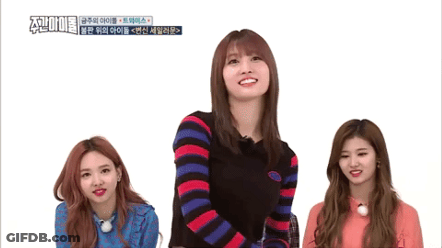 Momo Twice Cute Heart Weekly Idol GIF