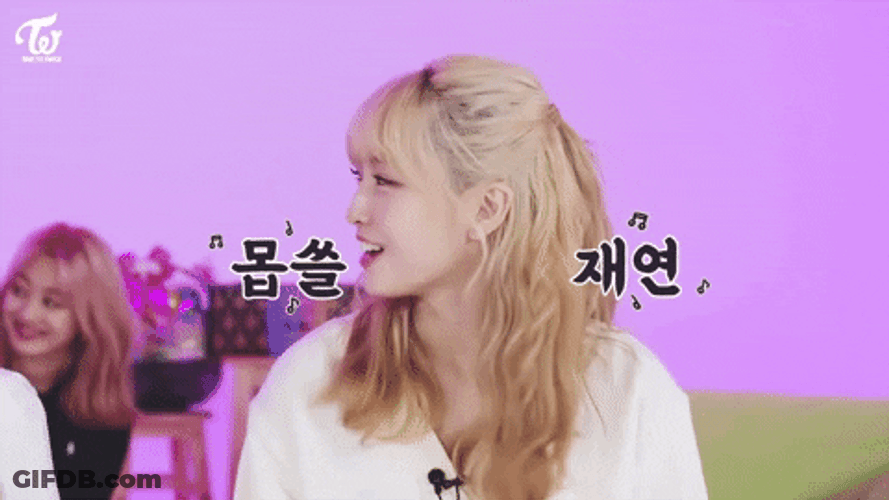 Momo Twice Singing Noraebang Battle GIF