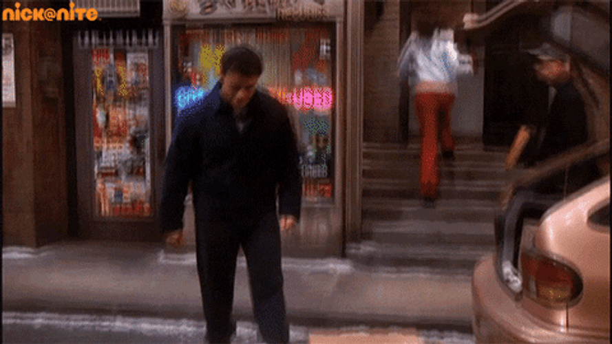Moving Day Friends Tv Joey Tribbiani GIF