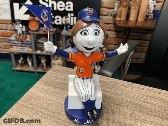 Mr Met Partner Statue GIF